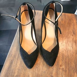 Aldo Size 8 black heels